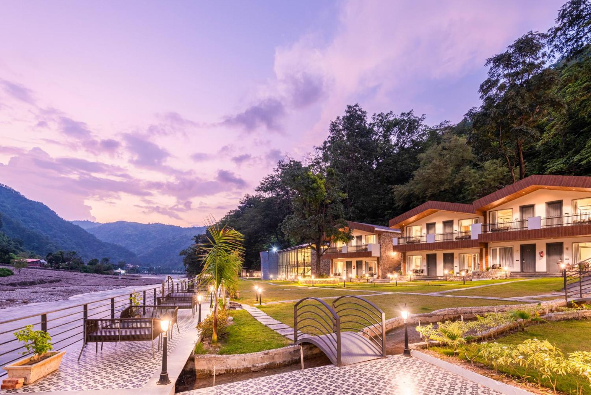 Dls Divine River Resort And Spa, Рішикеш Екстер'єр фото