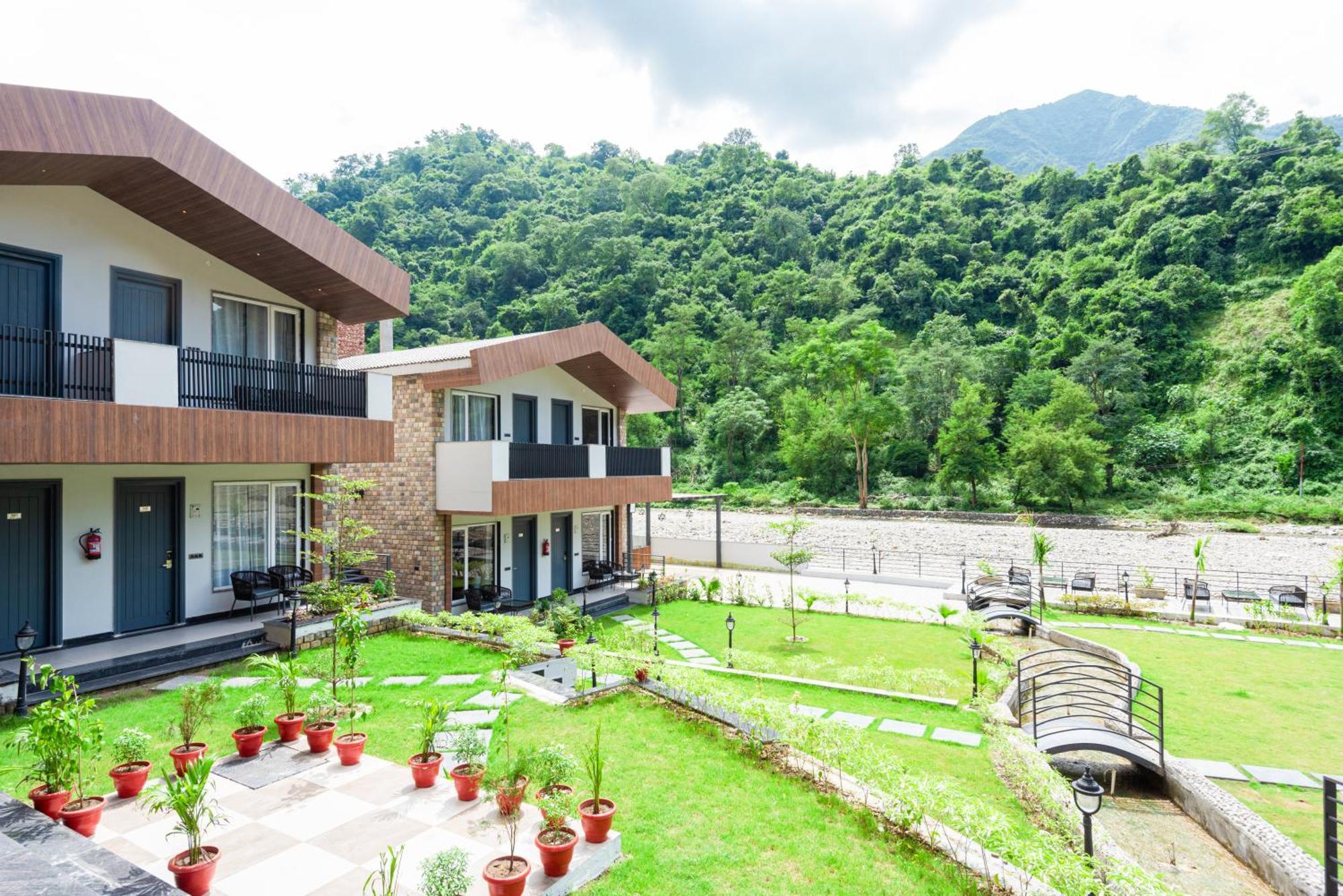 Dls Divine River Resort And Spa, Рішикеш Екстер'єр фото