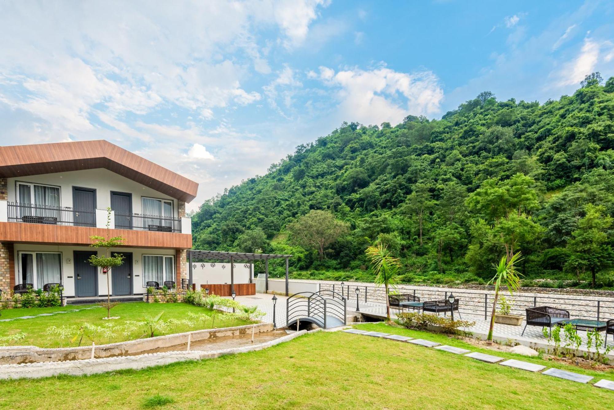 Dls Divine River Resort And Spa, Рішикеш Екстер'єр фото