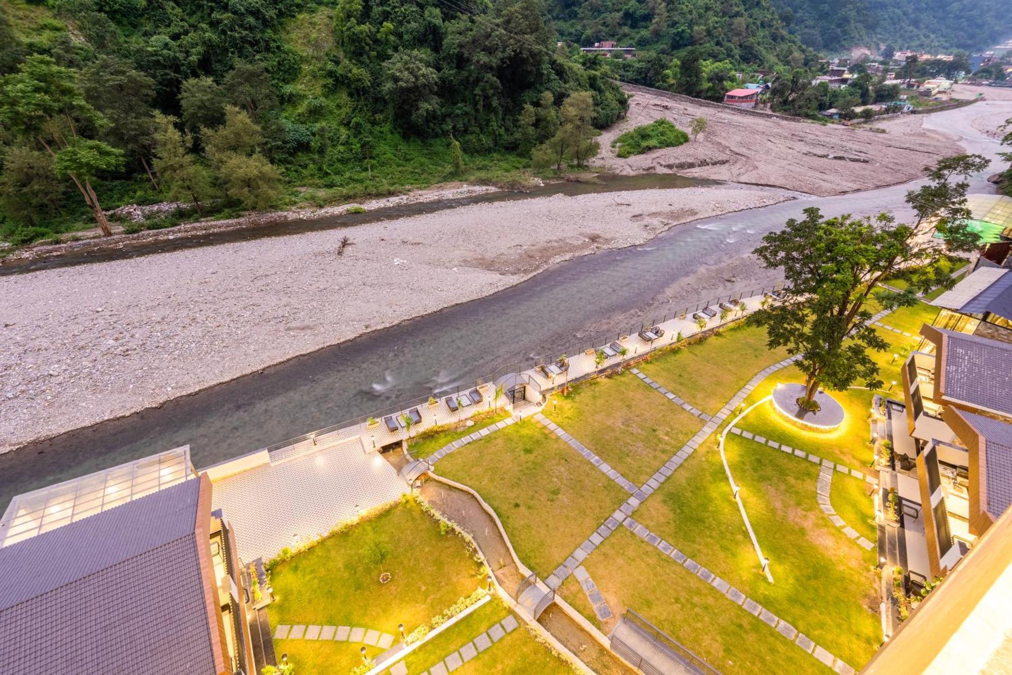 Dls Divine River Resort And Spa, Рішикеш Екстер'єр фото